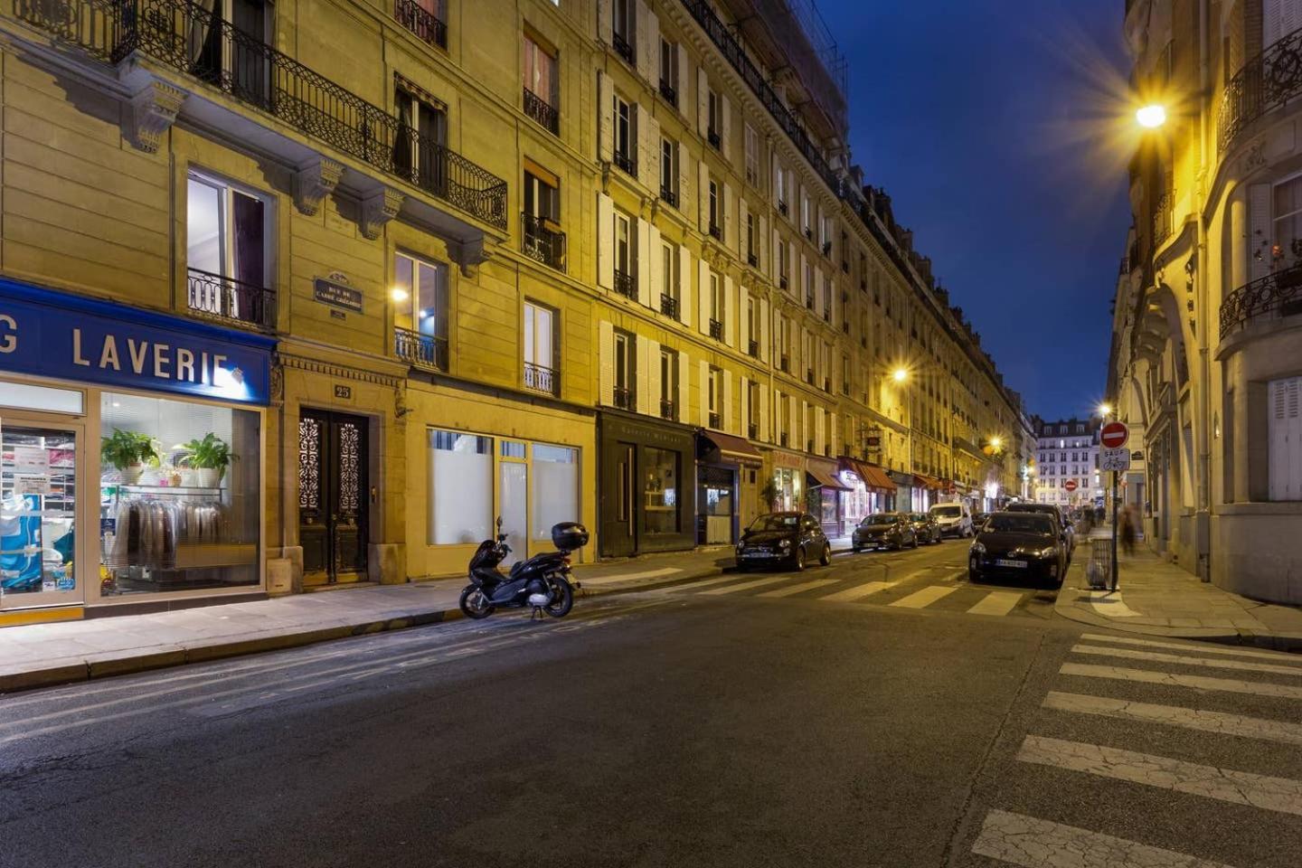 Chic Saint-Germain-Des-Pres Studio For 4 - Prime Location Paris Exterior photo